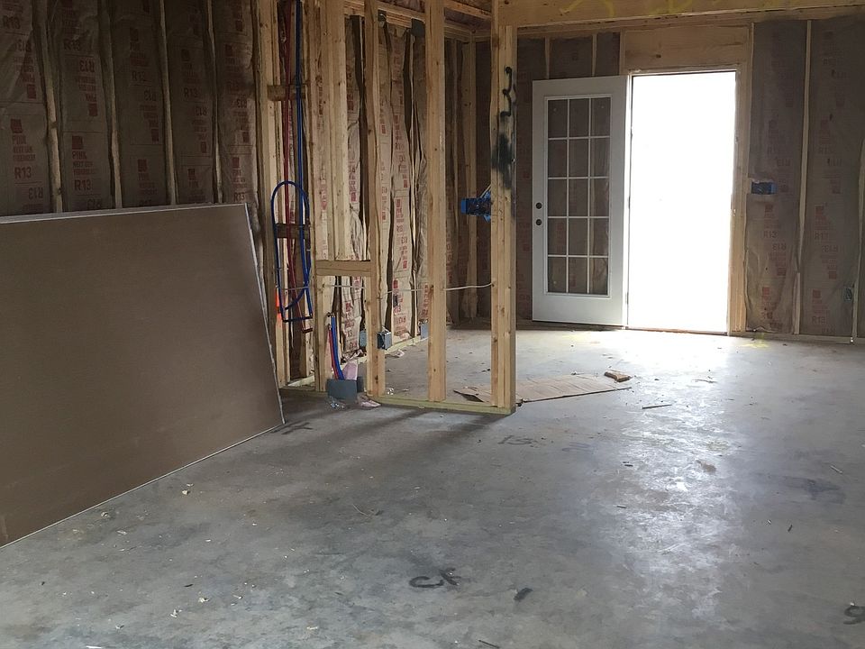 112 Frost St Decherd, TN Zillow