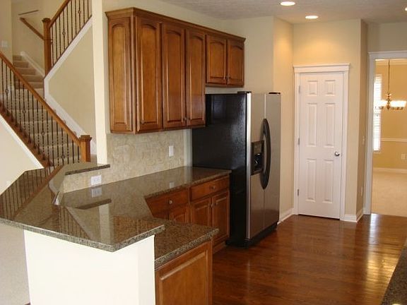4th image of 1437 Palay Dr