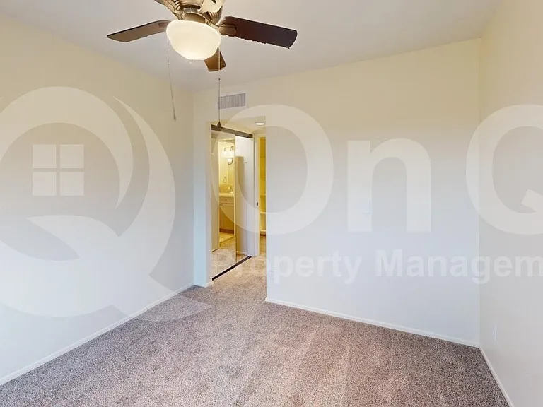 3882 N Paseo De Las Canchas — Photo 12