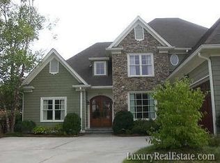 250 Windsor Gate Cv, Sandy Springs, GA 30342