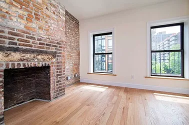 Rented by Weinstein Realty Group