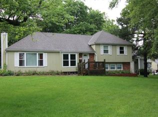 11002 W 74th St, Shawnee, KS 66203