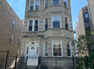 2647 W Crystal St #TOP, Chicago, IL 60622