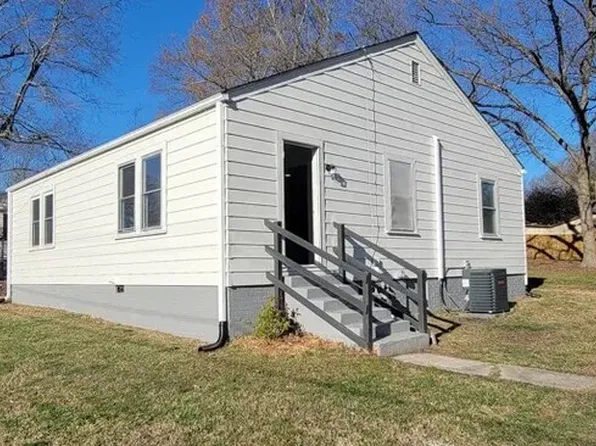 707 Windsor St, Burlington, NC 27217