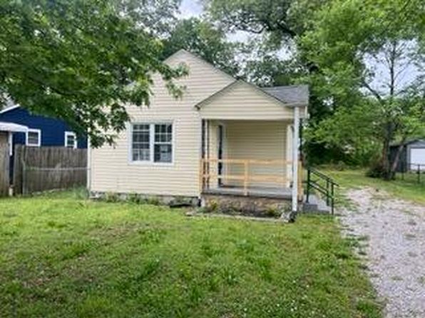 5318 Connell St, Chattanooga, TN 37412