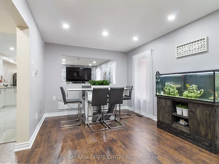 334 Perry Rd — Photo 9