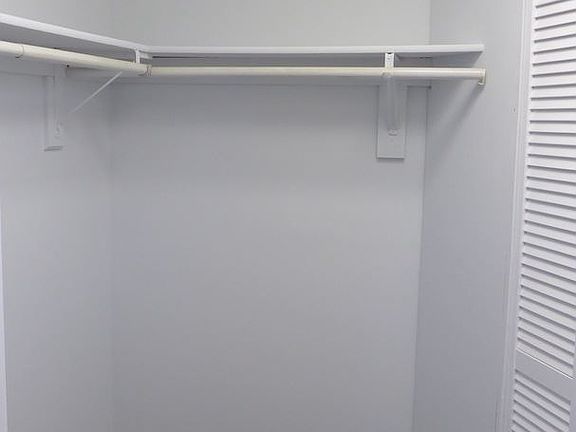 5th image of 331 Bloomfield Ave #3663641