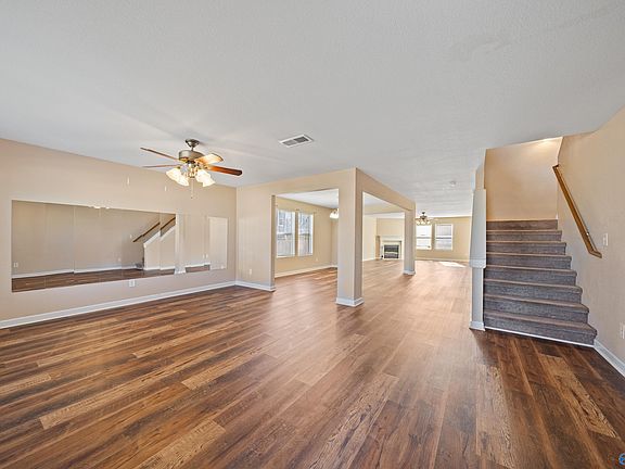 4th image of 204 Rockport St
