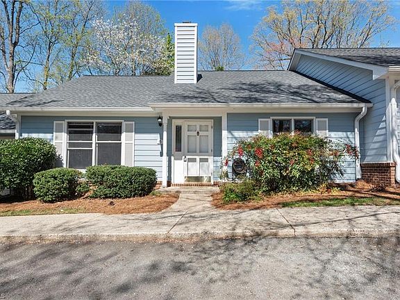 3rd image of 6 Brighton Pl