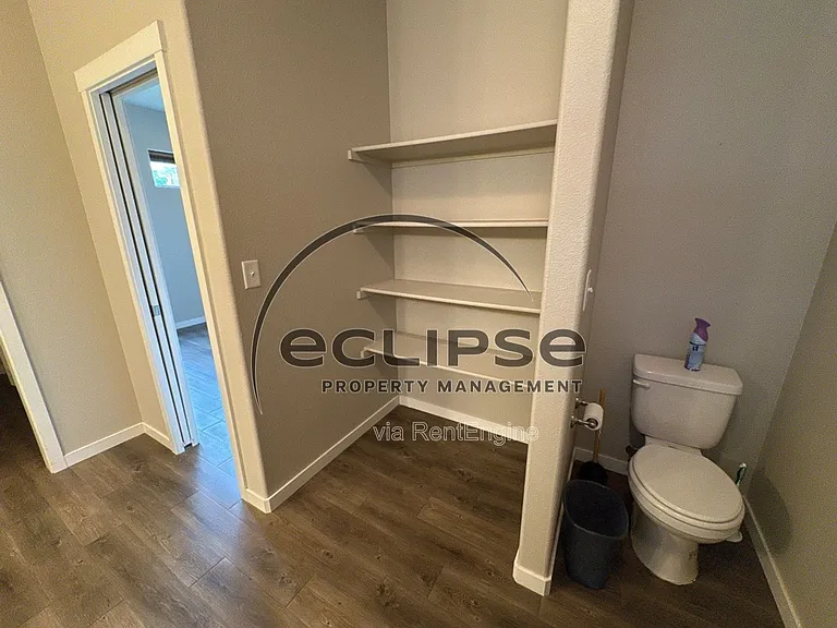 2921 Magnolia Ave — Photo 16