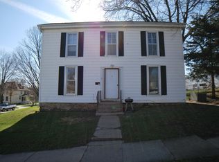 120 1st Ave NE APT A, Mount Vernon, IA 52314
