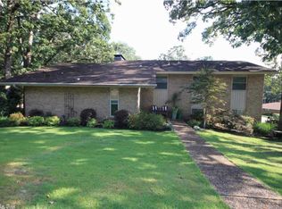 3901 Bunker Hill Dr, N Little Rock, AR 72116