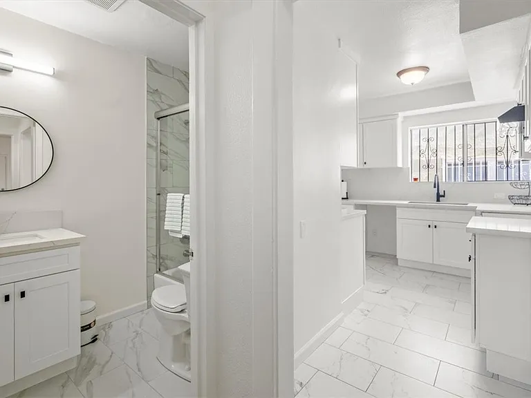 3825 Cimarron St — Photo 22