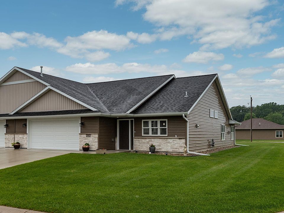 1st image of 2882 Meadowview Ln NE