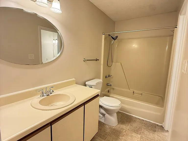 5414 Horan Ct — Photo 11