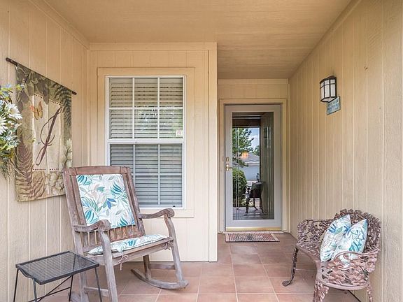 4th image of 6203 Vista Wood Dr