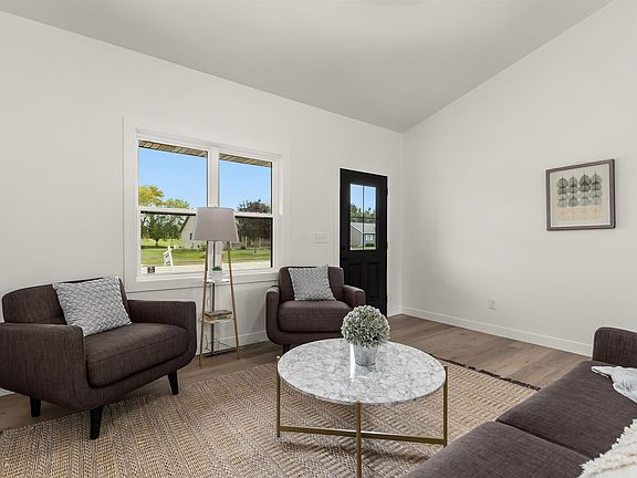 5th image of 283 Jasmine Dr