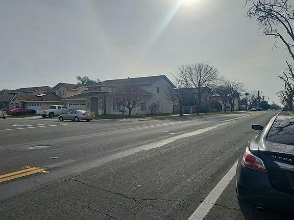 5th image of 1073 Phillips Rd