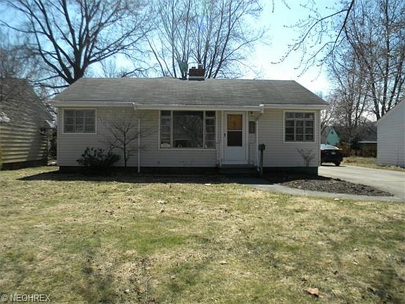 2nd image of 163 Wyleswood Dr