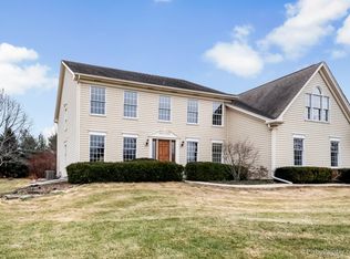 2N885 Elodie Dr, Elburn, IL 60119