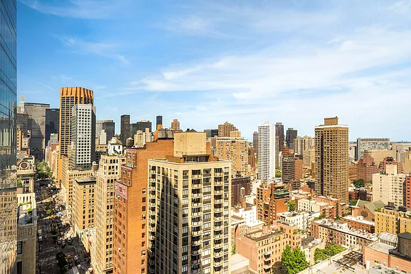 Rented by William J Farmer Inc | media 44
