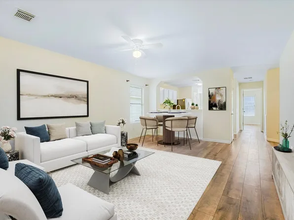 8006 Ginger Park Dr, Baytown, TX 77521