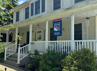 1282 Chelsea Rd, Wantagh, NY 11793