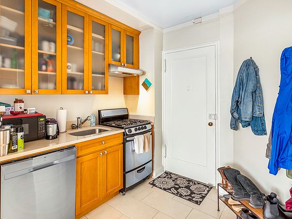 4th image of 95 Lexington Ave APT 3M