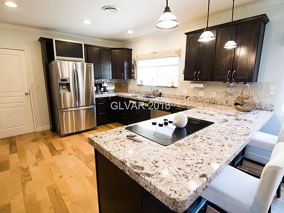 2nd image of 311 E Chaparral Dr