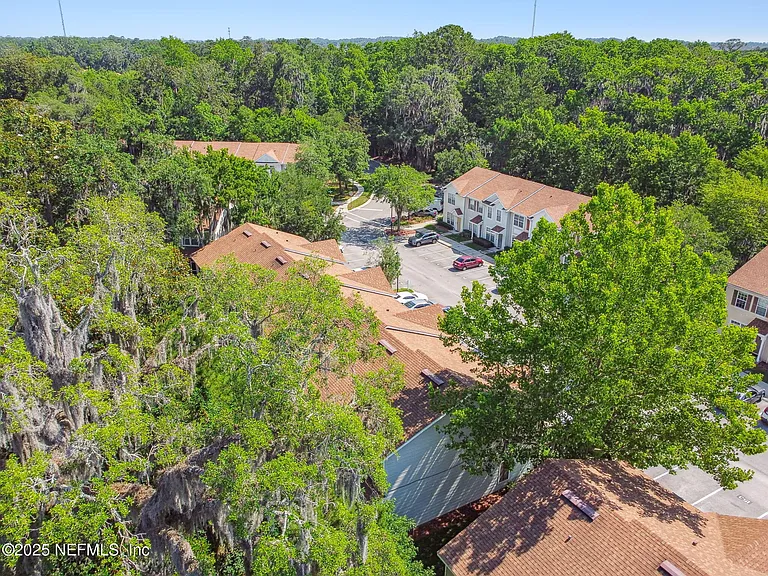 3542 Lone Tree Ln — Photo 55