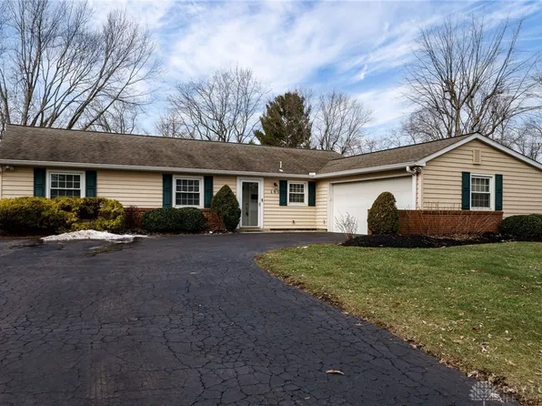 195 Tuxworth Rd, Dayton, OH 45458