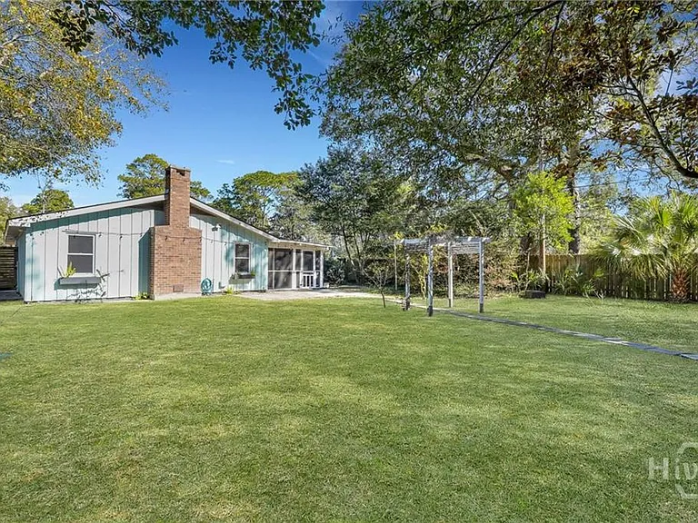 2337 Shirley Dr — Photo 47