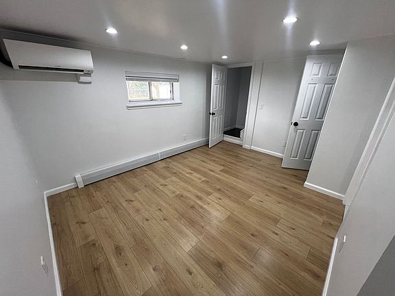 2nd image of 25 Spruce St