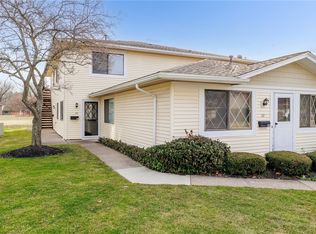 28 De Paul Dr, East Rochester, NY 14445