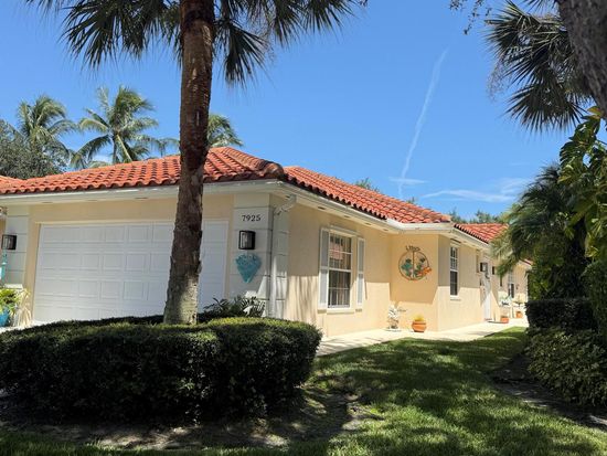 7925 Nile River Rd, West Palm Beach, FL 33411
