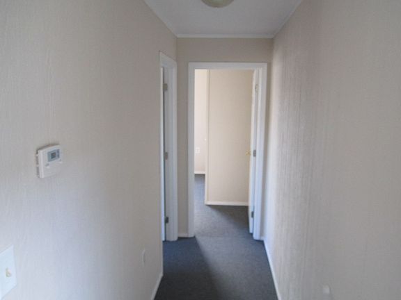 9 Bentley Brooke Hallway_07182014