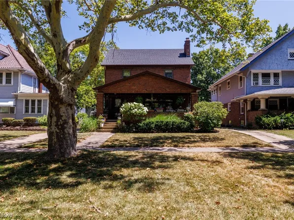 2065 West Blvd, Cleveland, OH 44102