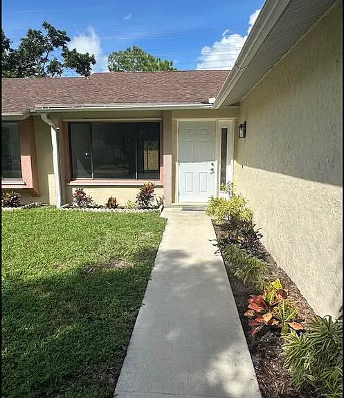 1275 McDermott Ln — Photo 2