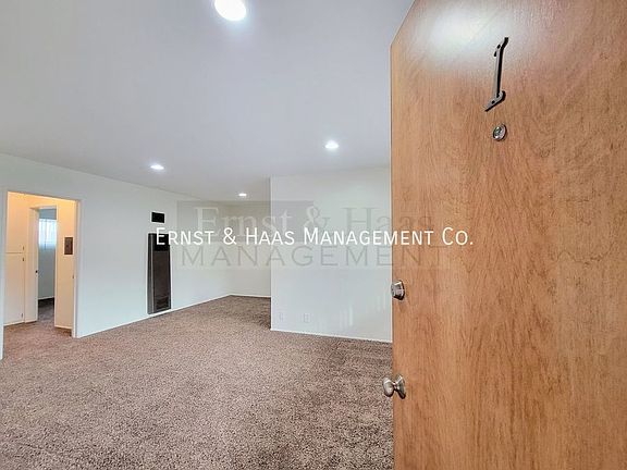 2nd image of 332 Magnolia Ave APT I