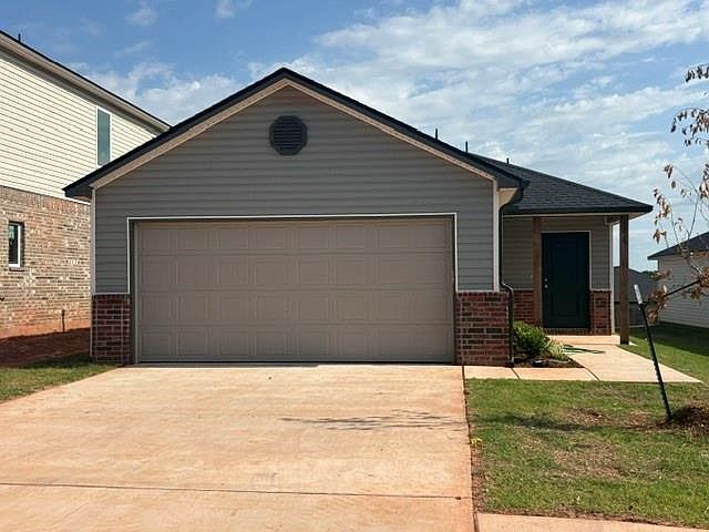1st image of 1218 Saddle Dr