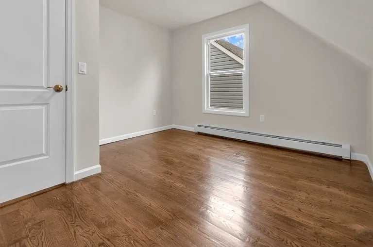 87 N 19th St #2 — Photo 16