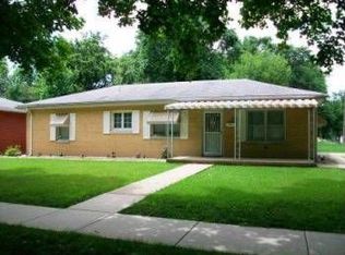 2505 S 15th St, Springfield, IL 62703