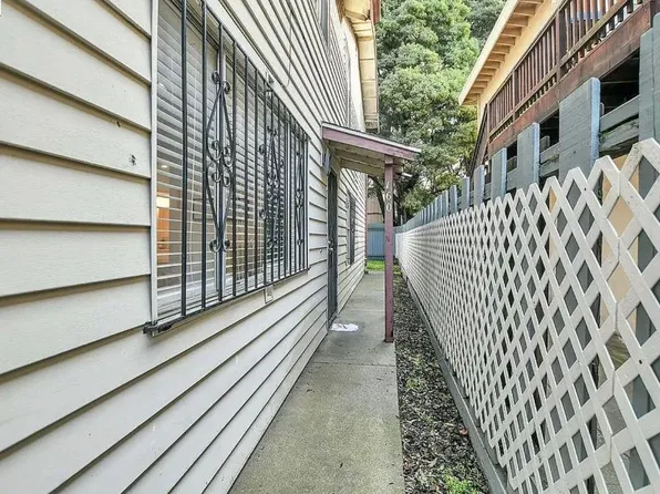 160 Marina Way, Richmond, CA 94801