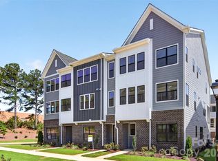 6012 Yellow Buckeye Dr, Charlotte, NC 28277
