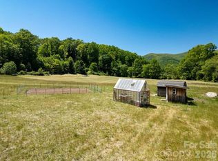 230 Harlow And Cricket Dr, Balsam Grove, NC 28708