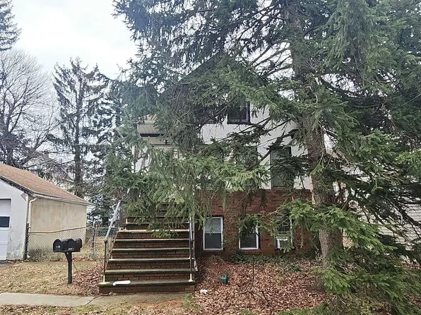39 Kennebec St, Clifton, NJ 07013