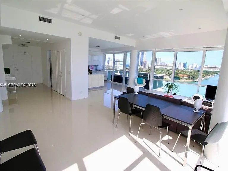 900 Bay Dr #1027 — Photo 8