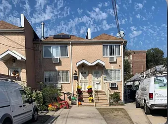 Rented by Elsie Ortiz, LREB