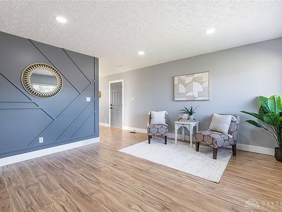 3rd image of 7330 Cosner Dr