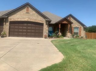 9121 Conners Way, McLoud, OK 74851